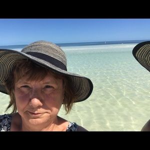 Meet your Posher, Diana